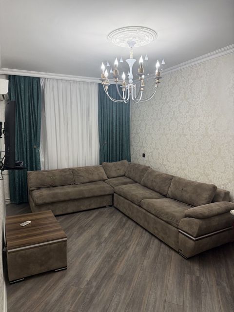 Ev sahibindən — kirayə mənzil 13-cü mikrorayon green haus — Sumqayıt