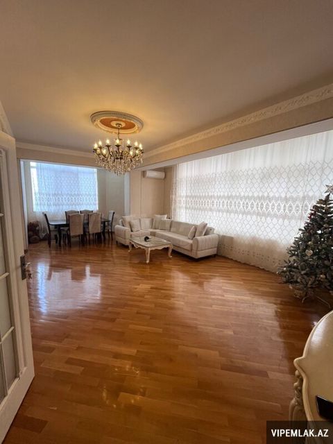 Yasamal rayonunda 4 otaqlı Yeni tikili Kirayə verilir, 100 m² — Bakı