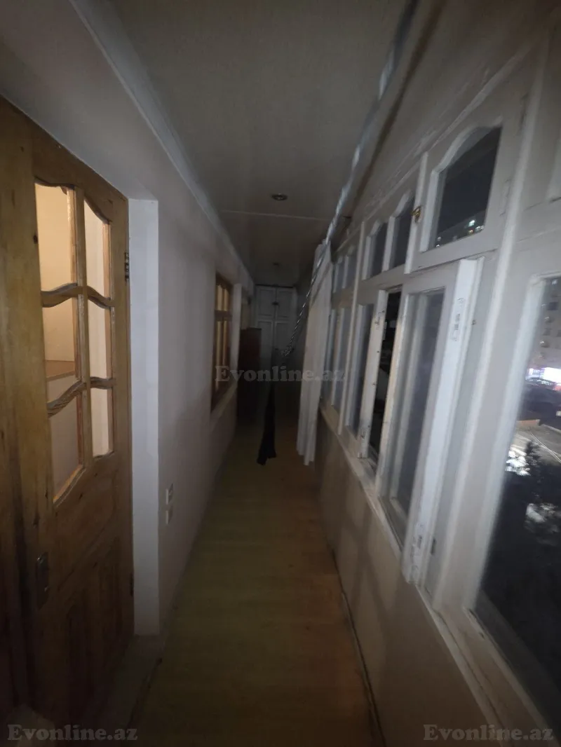 Satılır 2 otaqlı Mənzil Köhnə tikili 75 m² Bakı, Abşeron r — Mənzil, Bakı (8)