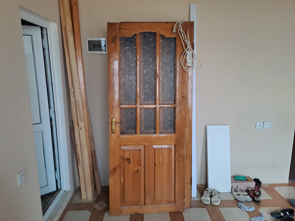 Taxta interyer qapısı – şüşəli model - Material: təbii ağac - Dizayn — Pəncərələr, qapılar, balkonlar, Xırdalan (3)