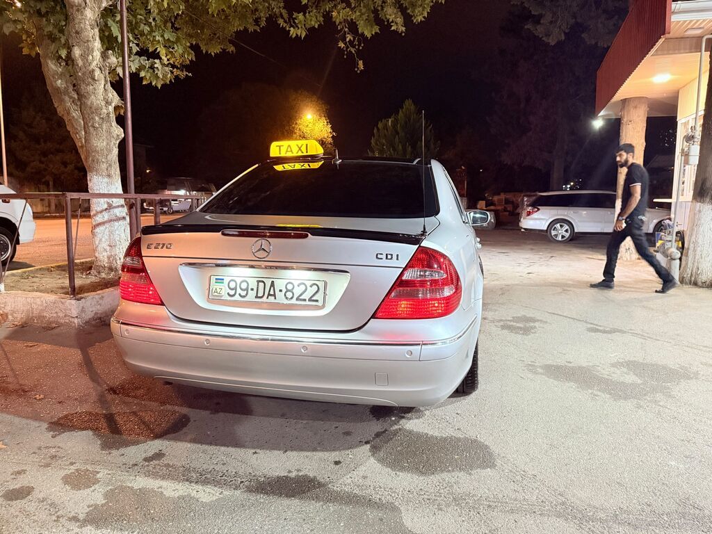 Mercedes-Benz E 270: 2.7 l 2002 il Sedan 99-DA-822 — Avtomobillər, Lənkəran (4)