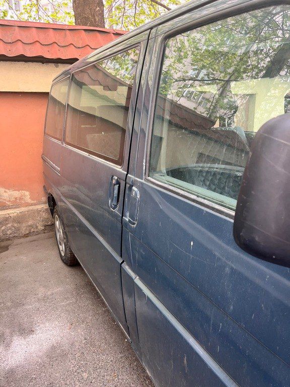 Volkswagen Caravelle, 2.5 L, 1996 il, 365 000 km — Avtomobillər, Bakı (7)