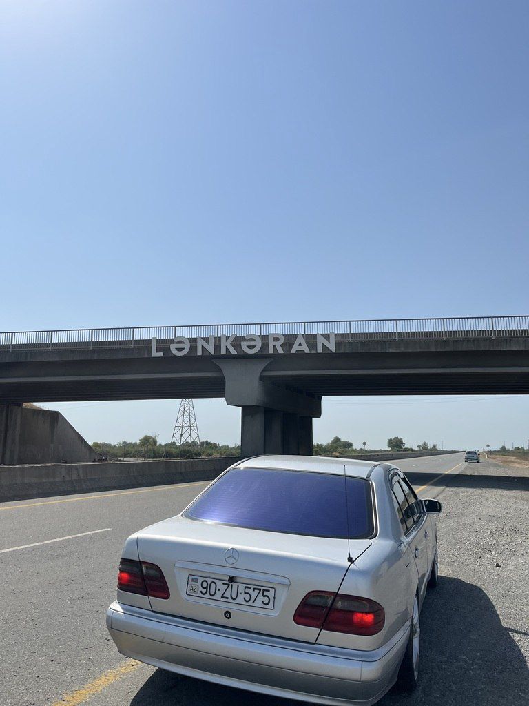Mercedes E 220, 2.2 L, 2001 il, 310 000 km 90-ZU-575 — Avtomobillər, Bakı (7)