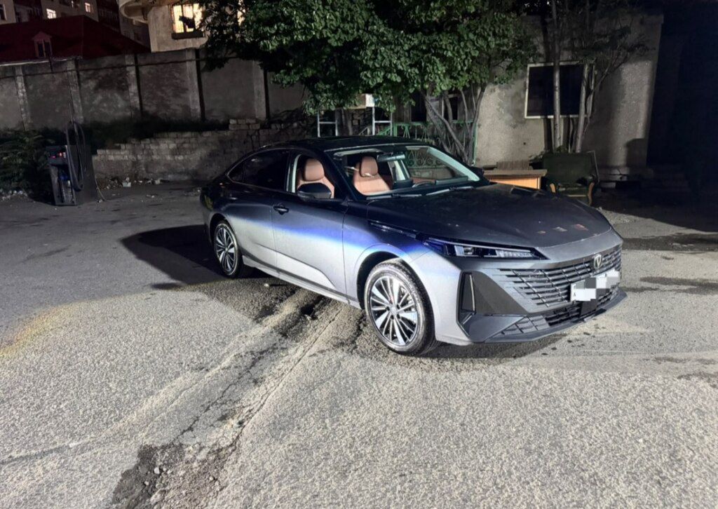 Changan Eado, 1.5 L, 18.4 kWh, 2025 il, 1 000 km — Avtomobillər, Bakı (4)
