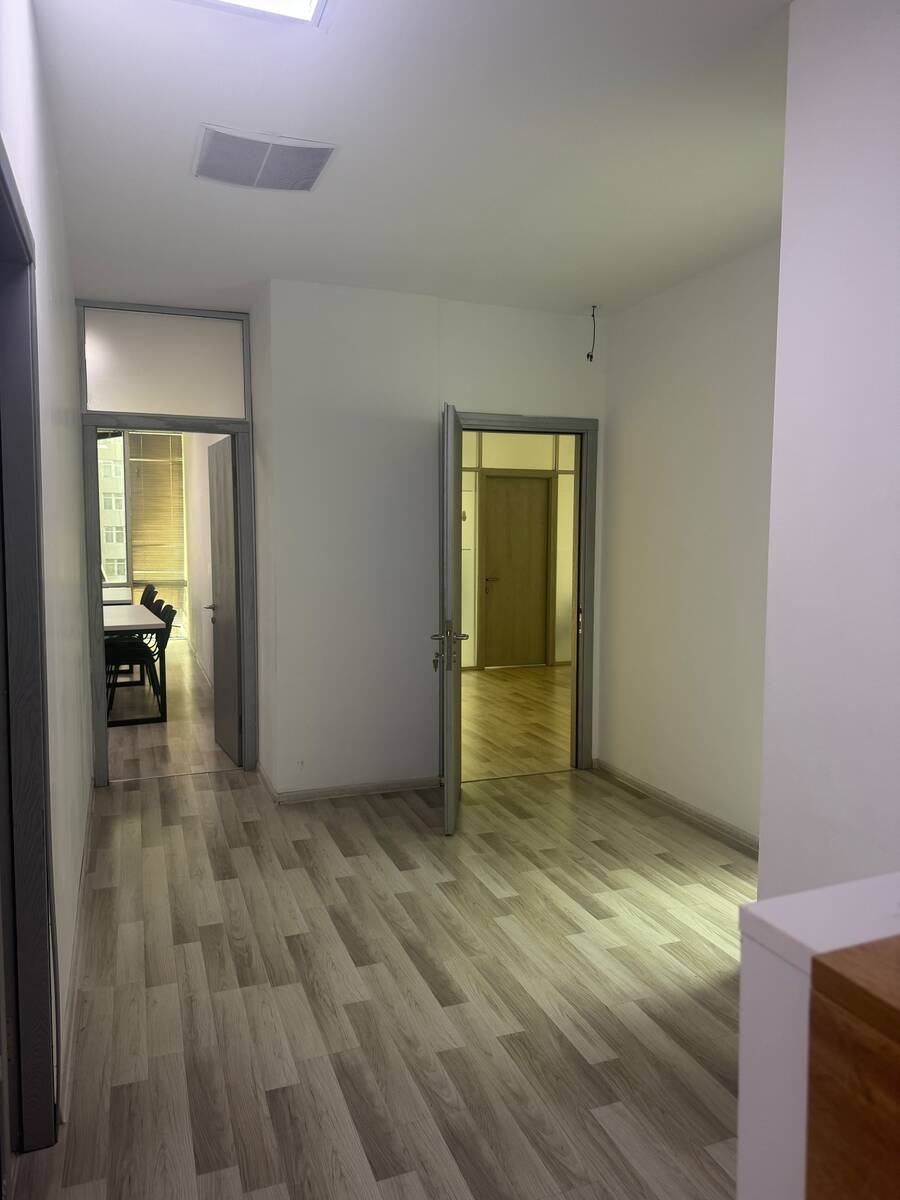İcarəyə verilir 3 otaqlı ofis 115 m² — Ofis, Bakı (2)