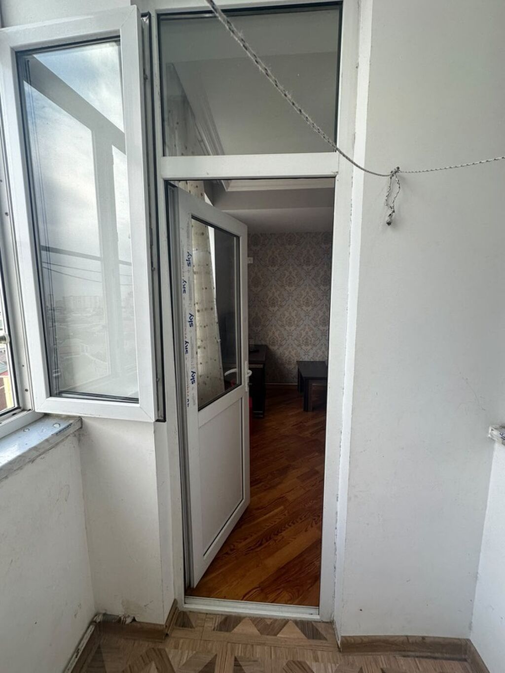 Polis bolmesinin arxasında yerleşir 11-6cı mertebesi Yalnız aileye — Mənzil, Xırdalan (6)