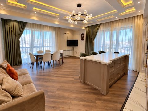 Satılır 4 otaqlı yeni tikili 130 m² — Bakı
