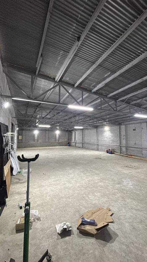 İcarəyə verilir obyekt 200 m² — Bakı