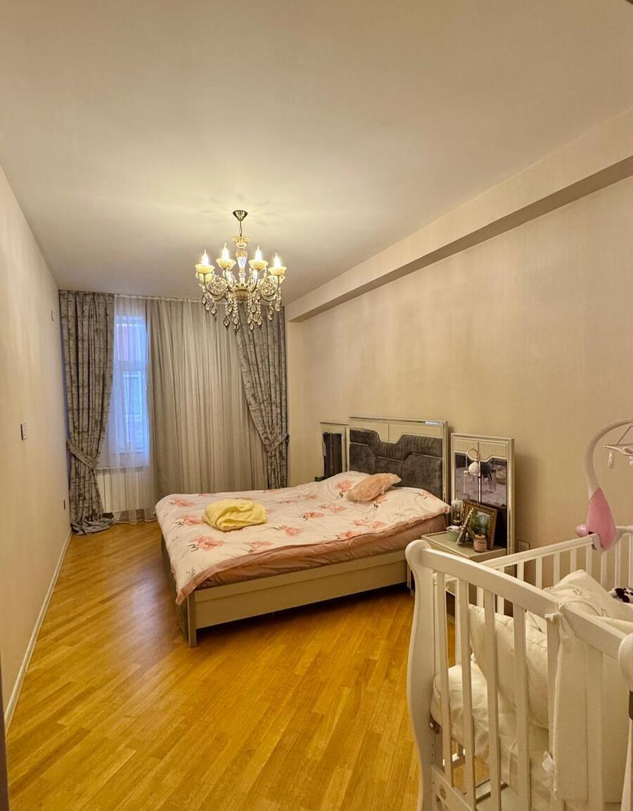 3 otaqlı mənzil 140 m² satılır — Mənzil, Bakı (9)