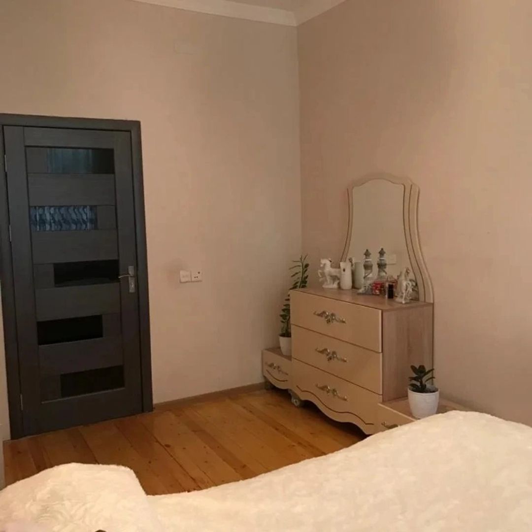 İcarəyə verilir 2 otaqlı köhnə tikili 70 m² — Mənzil, Bakı (2)