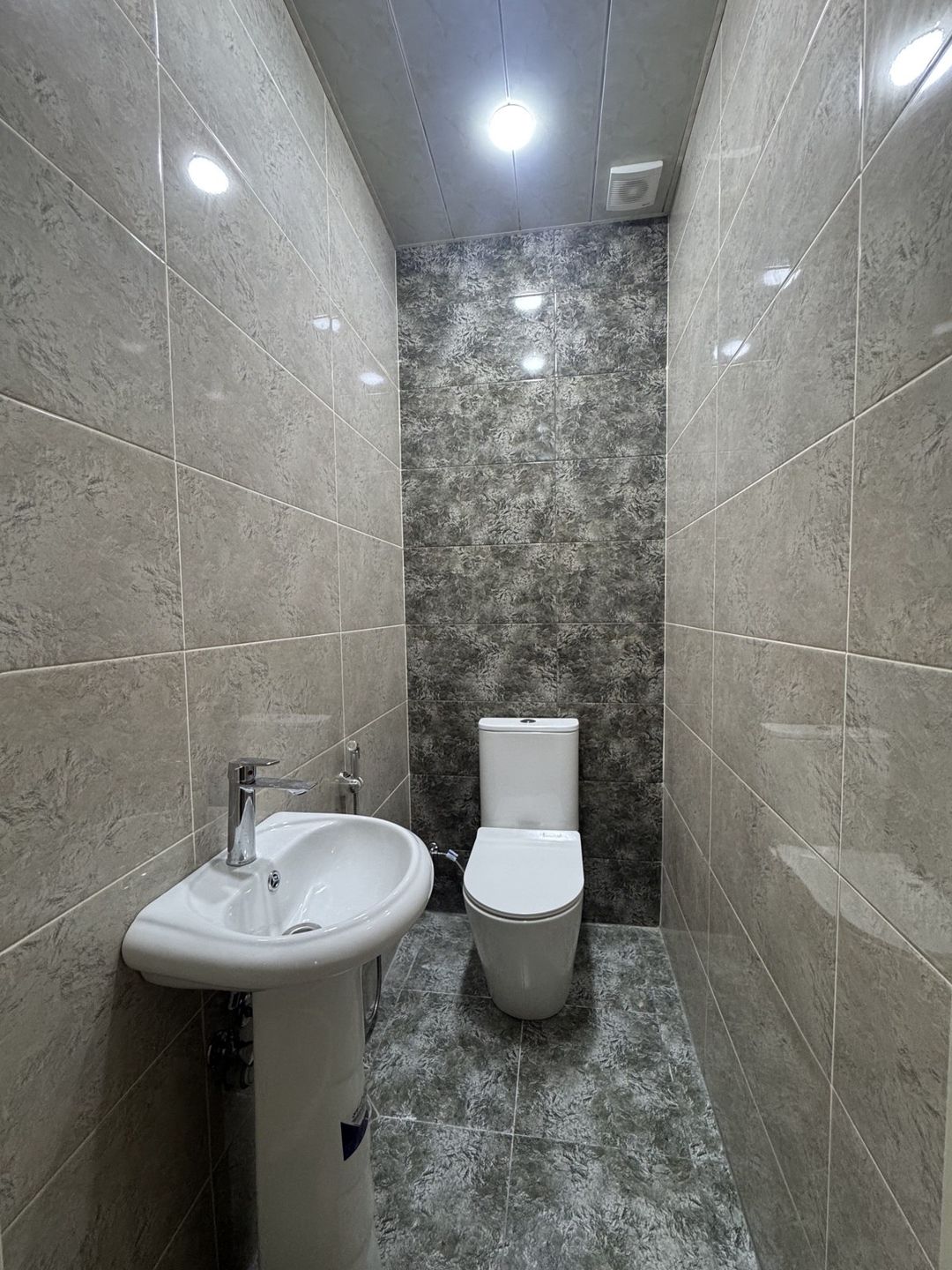 İcarəyə verilir 2 otaqlı yeni tikili 82 m² — Mənzil, Bakı (8)