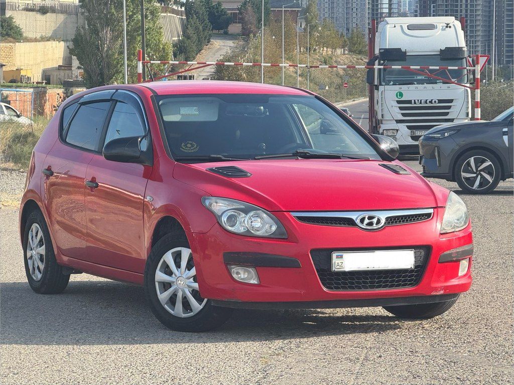 Hyundai i30, 1.4 L, 2009 il, 370 000 km — Avtomobillər, Bakı