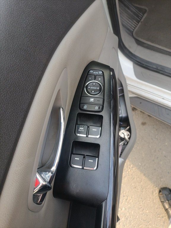 Kia Carnival, 2.2 L, 2016 il, 309 000 km — Avtomobillər, Bakı (9)