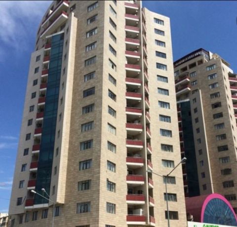 Satılır 4 otaqlı yeni tikili 182 m² — Bakı