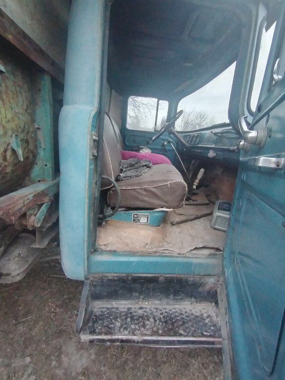 ZIL 130, 6.0 L, 1992 il, 568 794 km 55-CA-813 — Yük maşınları, Şəki (9)