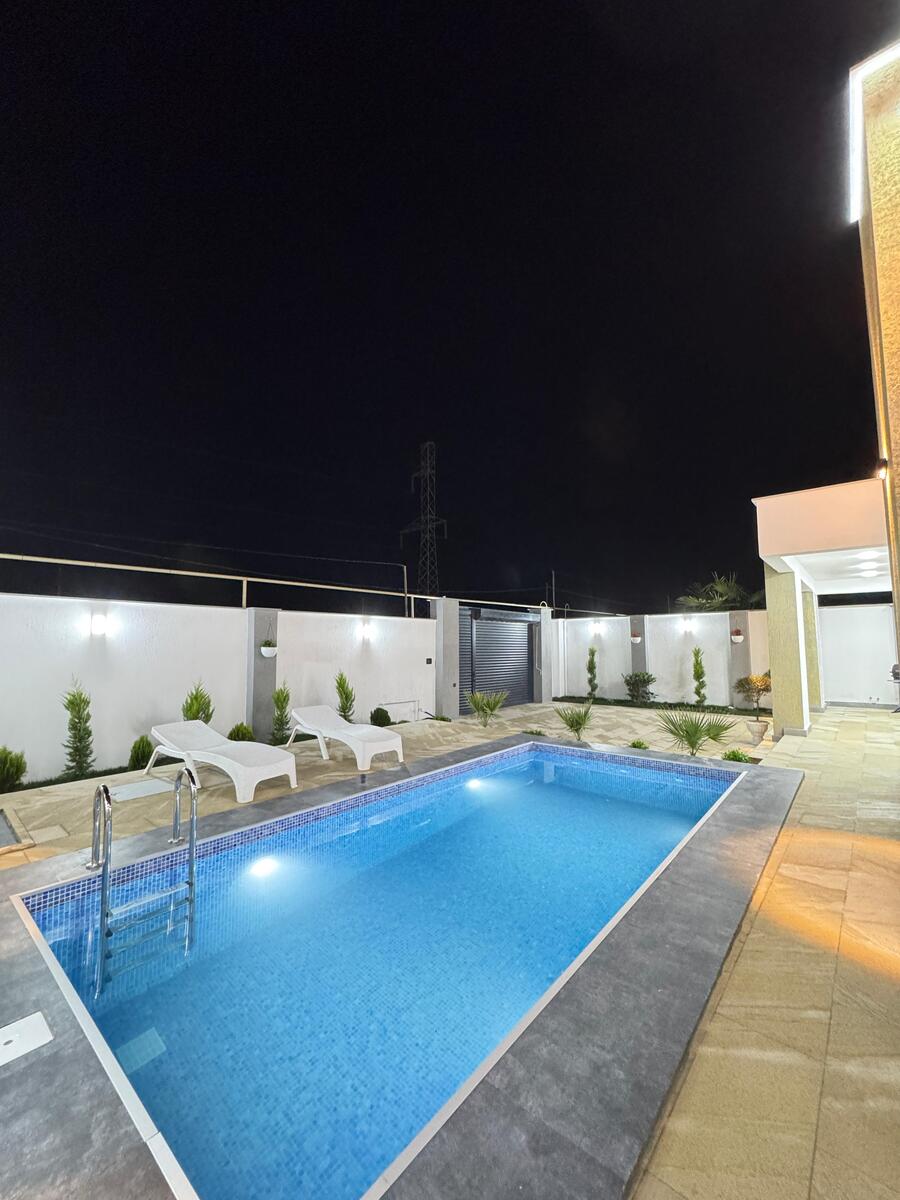 Satılır 4 otaqlı həyət evi/bağ evi 160 m² — Ev, villa, Bakı (9)