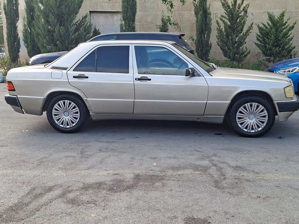 Mercedes 190, 1.8 L, 1990 il, 385 648 km — Avtomobillər, Bakı (4)