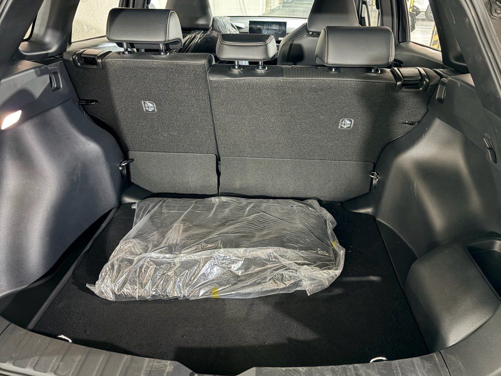 Toyota Corolla Cross, 2.0 L, 1.31 kWh, 2026 il, yeni — Avtomobillər, Bakı (10)