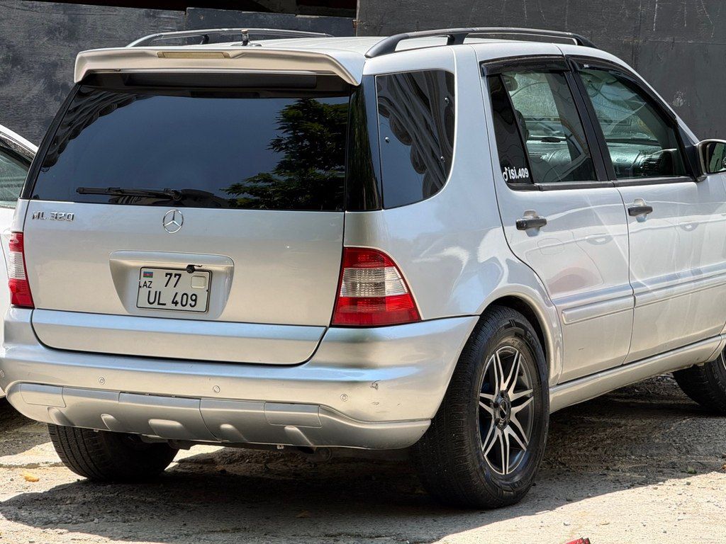 Mercedes ML 320, 3.2 L, 2003 il, 450 616 km 77-UL-409 — Avtomobillər, Bakı (11)