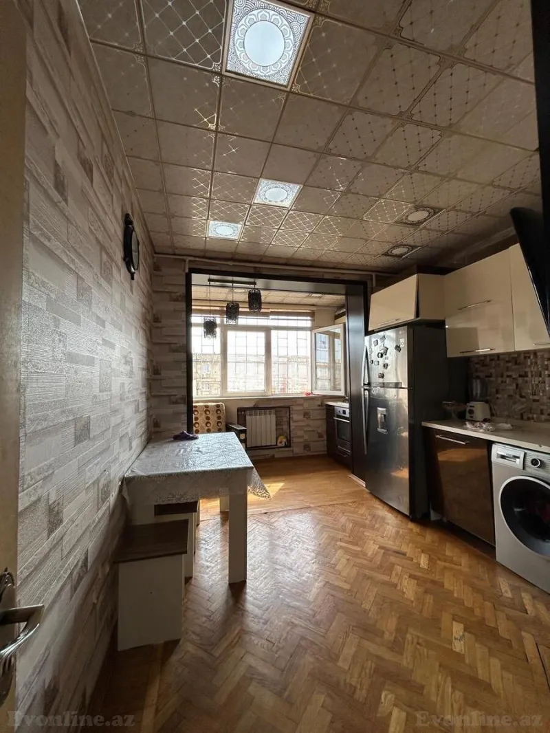 Satılır 4 otaqlı Mənzil Köhnə tikili 115 m² Bakı, Xətai r., Əhmədli m — Mənzil, Bakı (4)