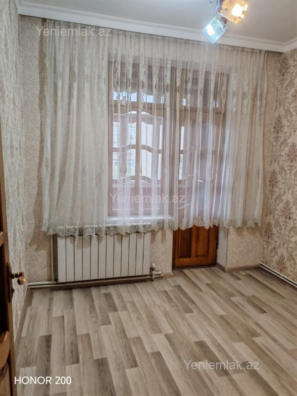Satılır 5 otaqlı Bina evi menzil (Köhnə tikili), 110 m², 13-cü mikrorayon — Mənzil, Sumqayıt (5)