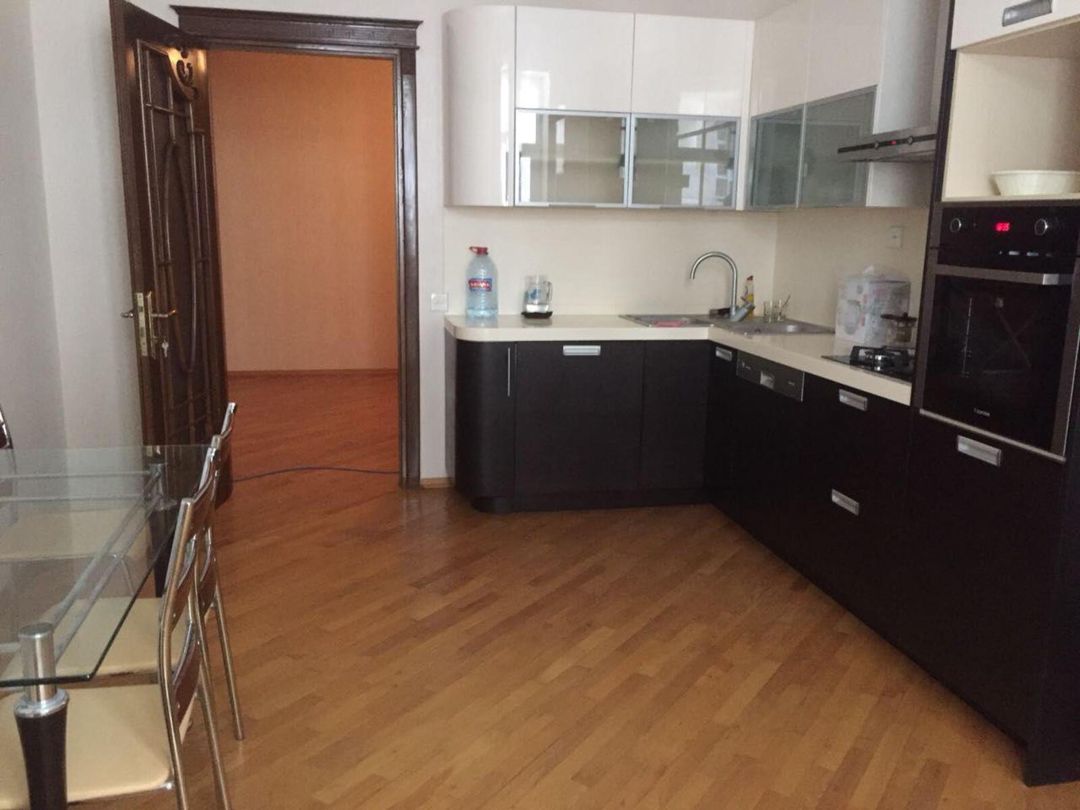 Satılır 3 otaqlı yeni tikili 120 m² — Mənzil, Bakı (7)