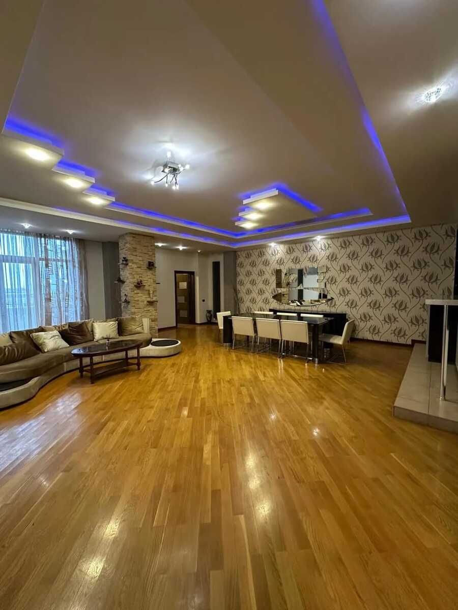 Satılır 5 otaqlı yeni tikili 250 m² — Mənzil, Bakı (2)