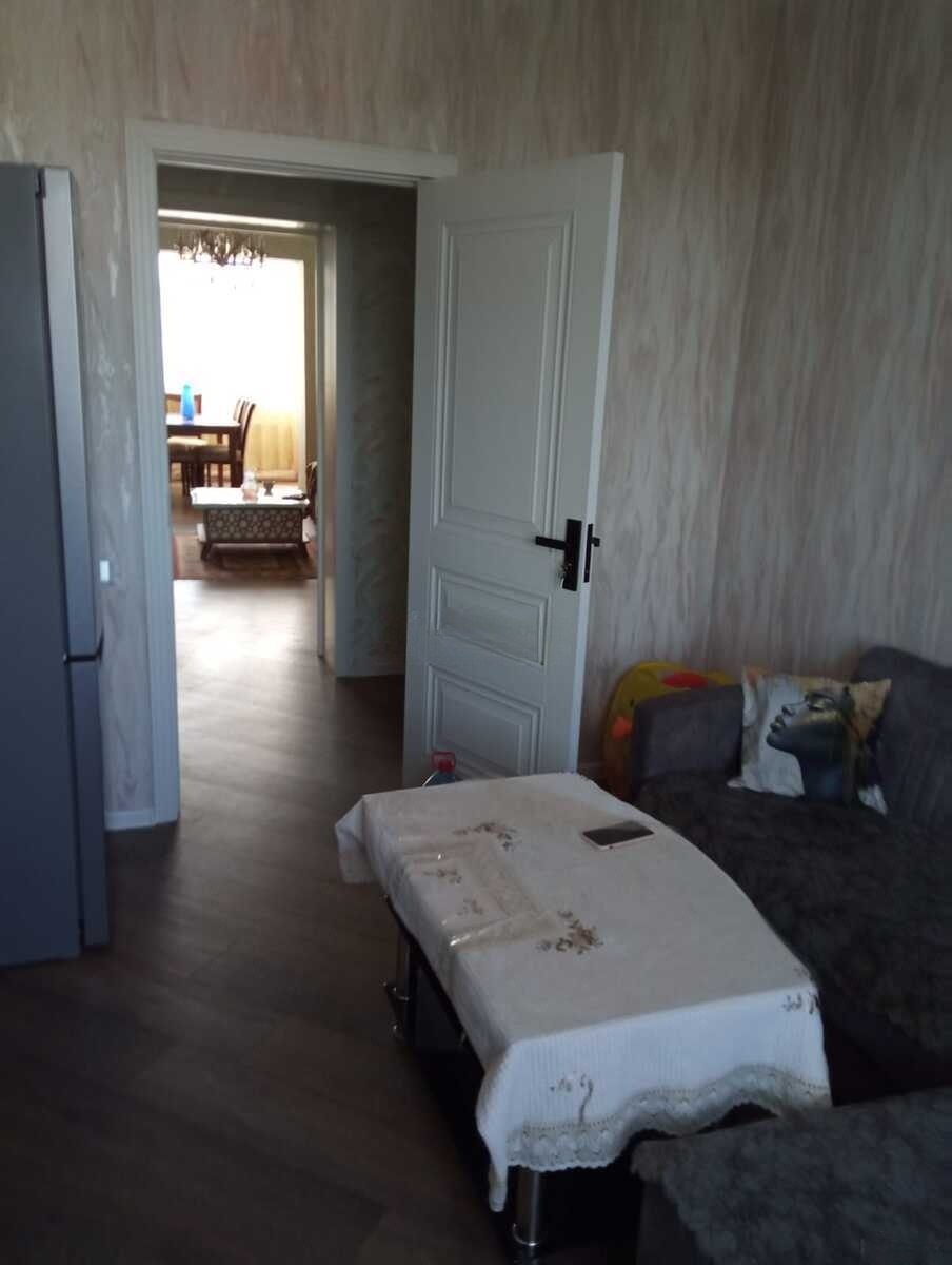 Satılır 4 otaqlı köhnə tikili 85 m² — Mənzil, Bakı (5)