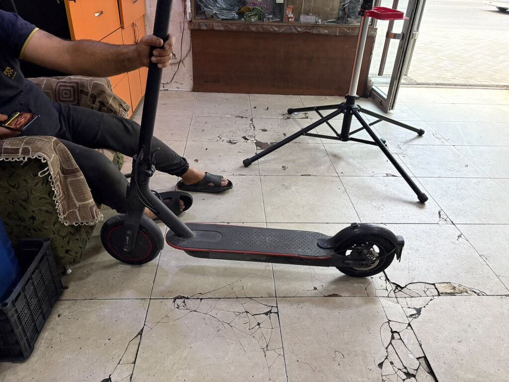 Elektrik skuter – Xiaomi Mi Scooter (M365 seriyası) - Güclü ön təkər — Skuterlər, Bakı (4)