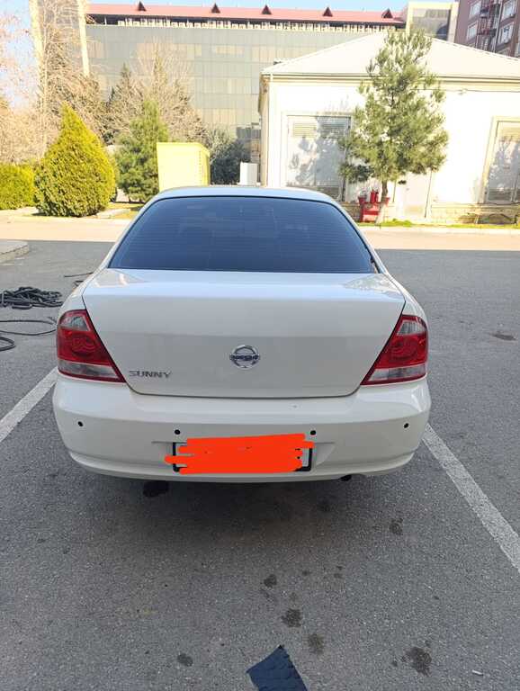 Nissan Sunny, 1.6 L, 2010 il, 180 000 km — Avtomobillər, Bakı (2)