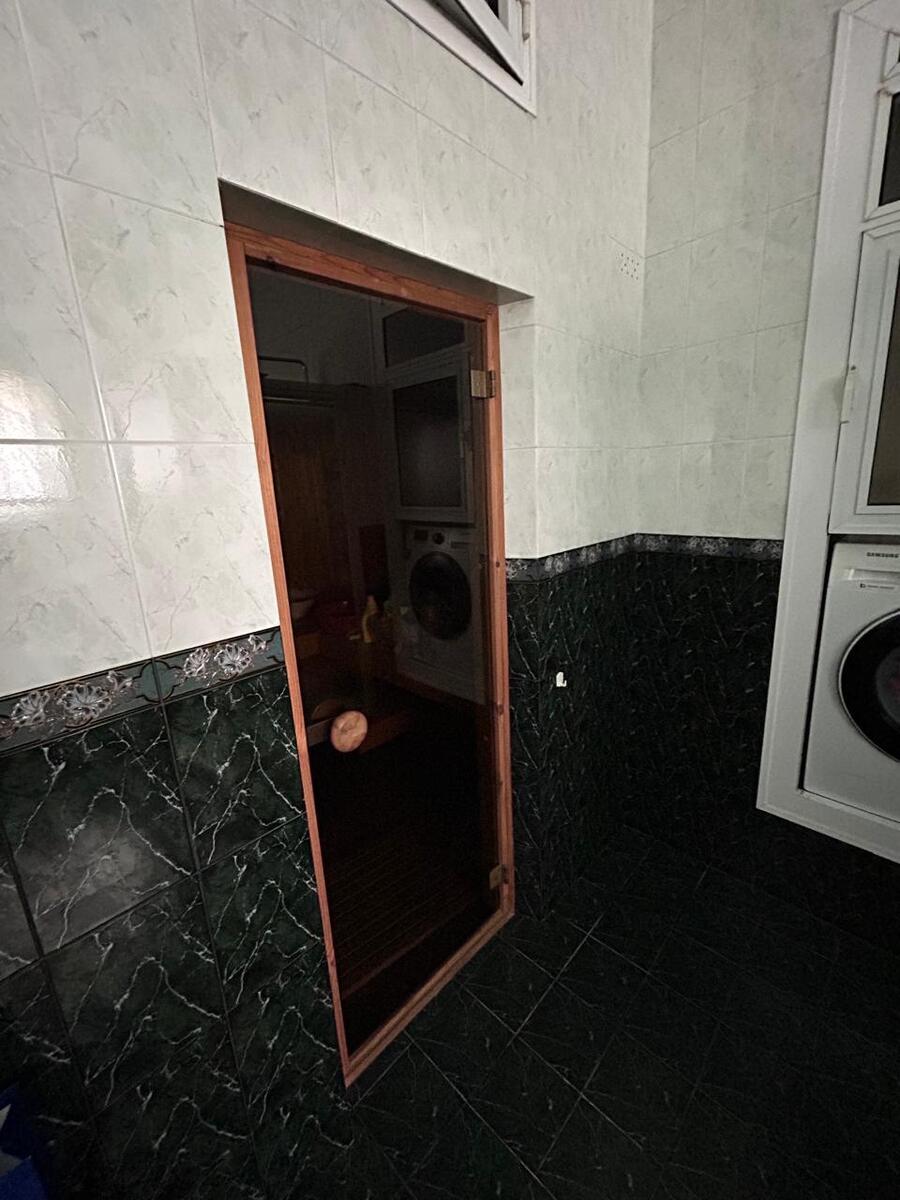 Satılır 7 otaqlı köhnə tikili 400 m² — Mənzil, Bakı (4)