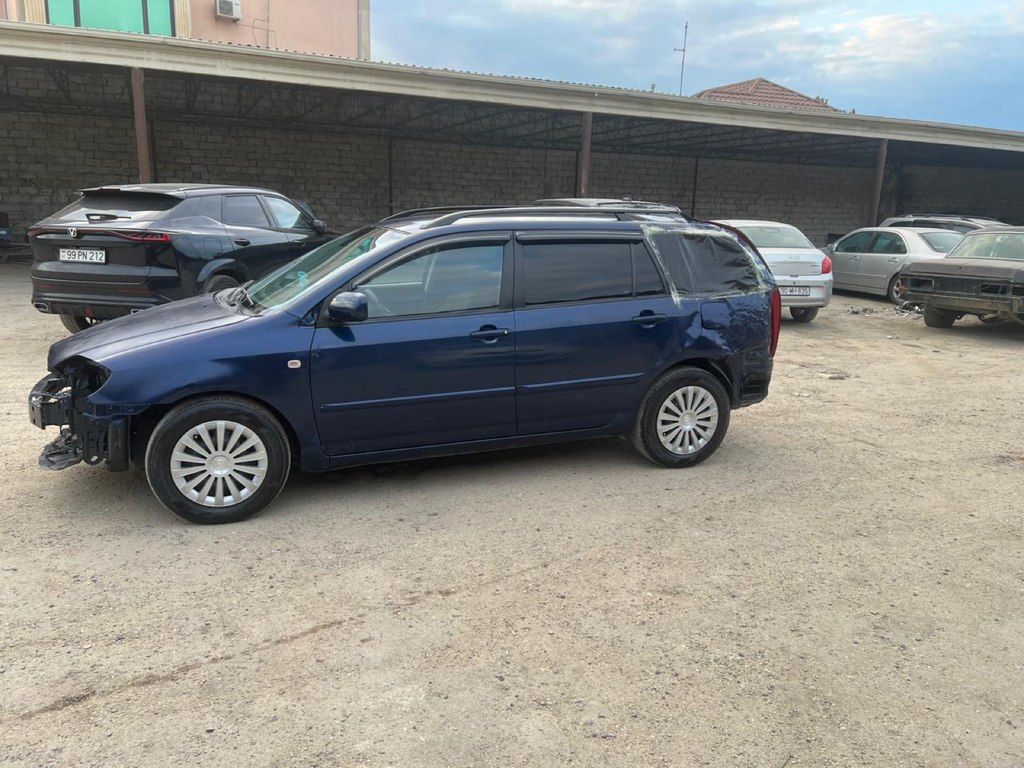Toyota Corolla, 1.4 L, 2005 il, 263 313 km — Avtomobillər, Bakı (5)