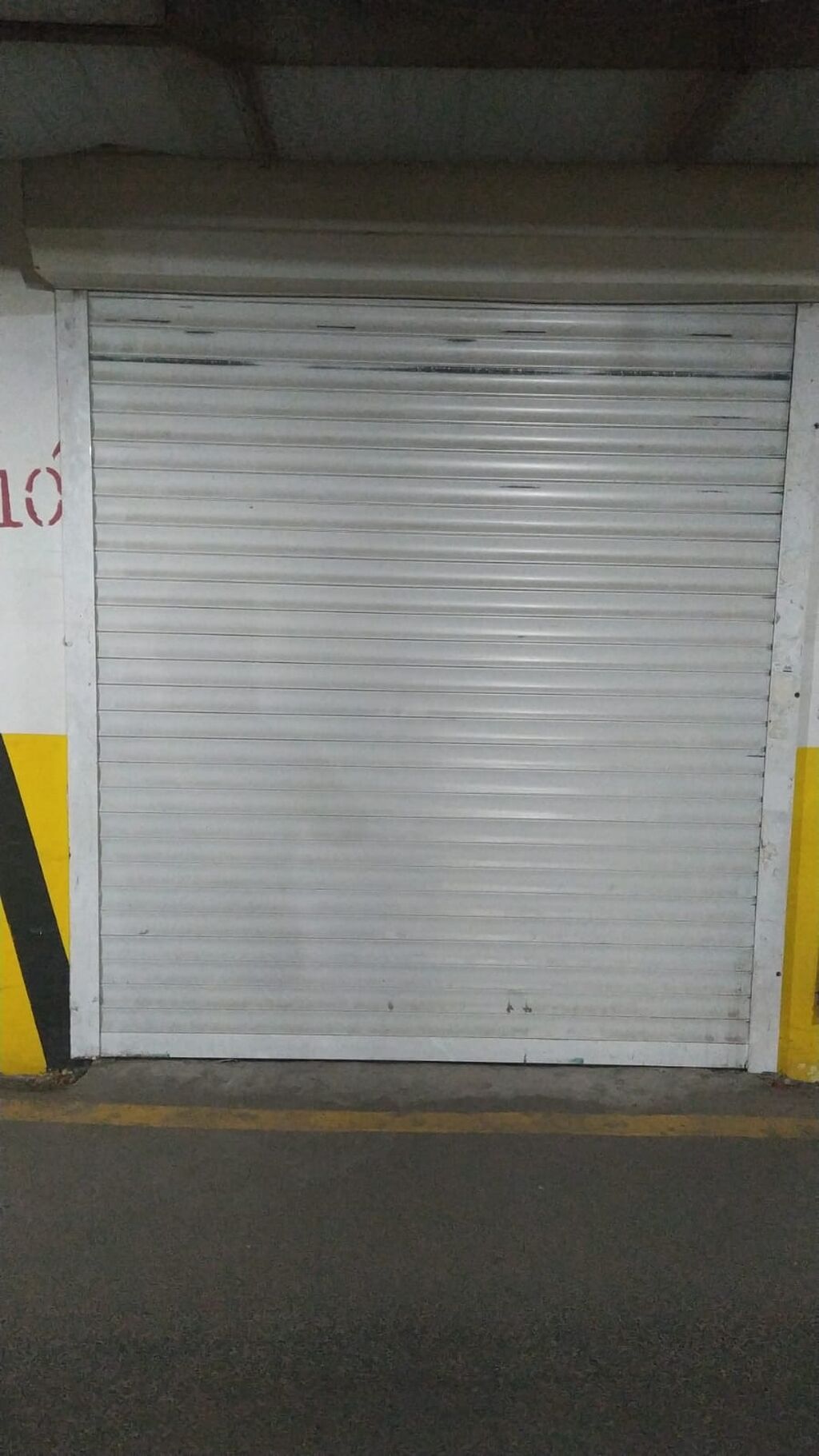 Jaluz qapi Ölcu 2.60+2 e 250 azn Nerimanov Guler2 kod7919Metal jalüz — Pəncərələr, qapılar, balkonlar, Digah