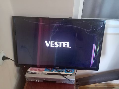 Vestel LED televizor - Brend/model: Vestel (LED TV) - Diaqonal — Bərdə