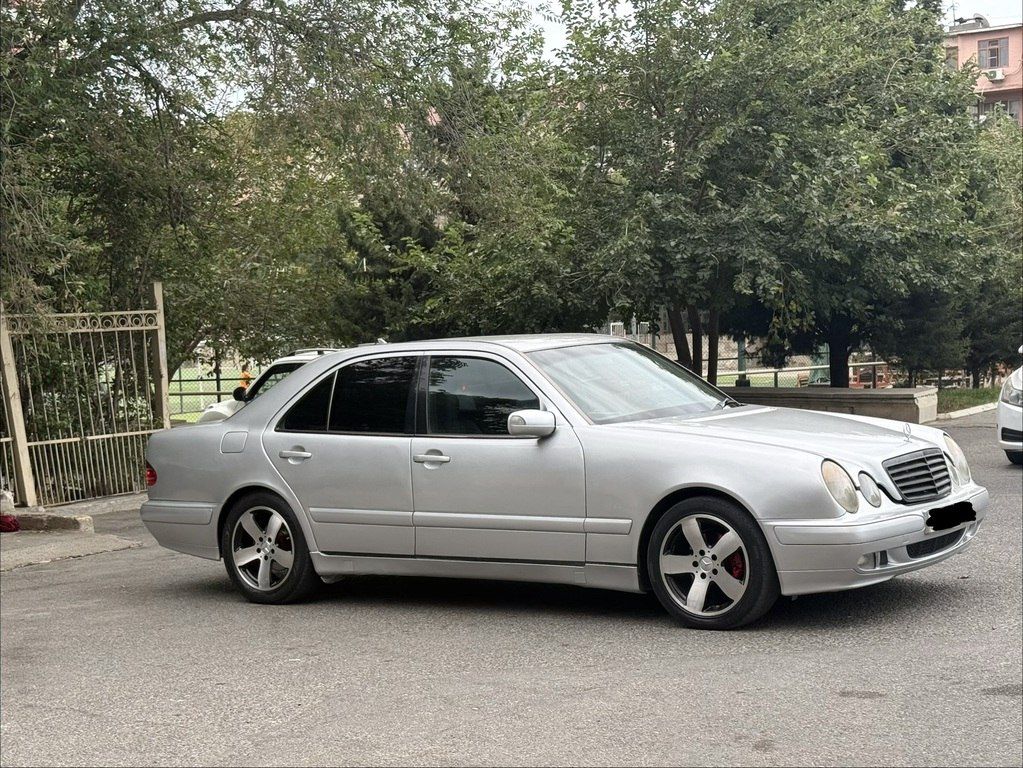 Mercedes E 220, 2.2 L, 2000 il, 346 484 km — Avtomobillər, Bakı (2)