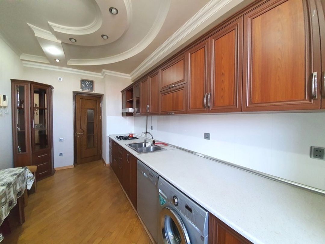 Satılır 4 otaqlı yeni tikili 170 m² — Mənzil, Bakı (8)