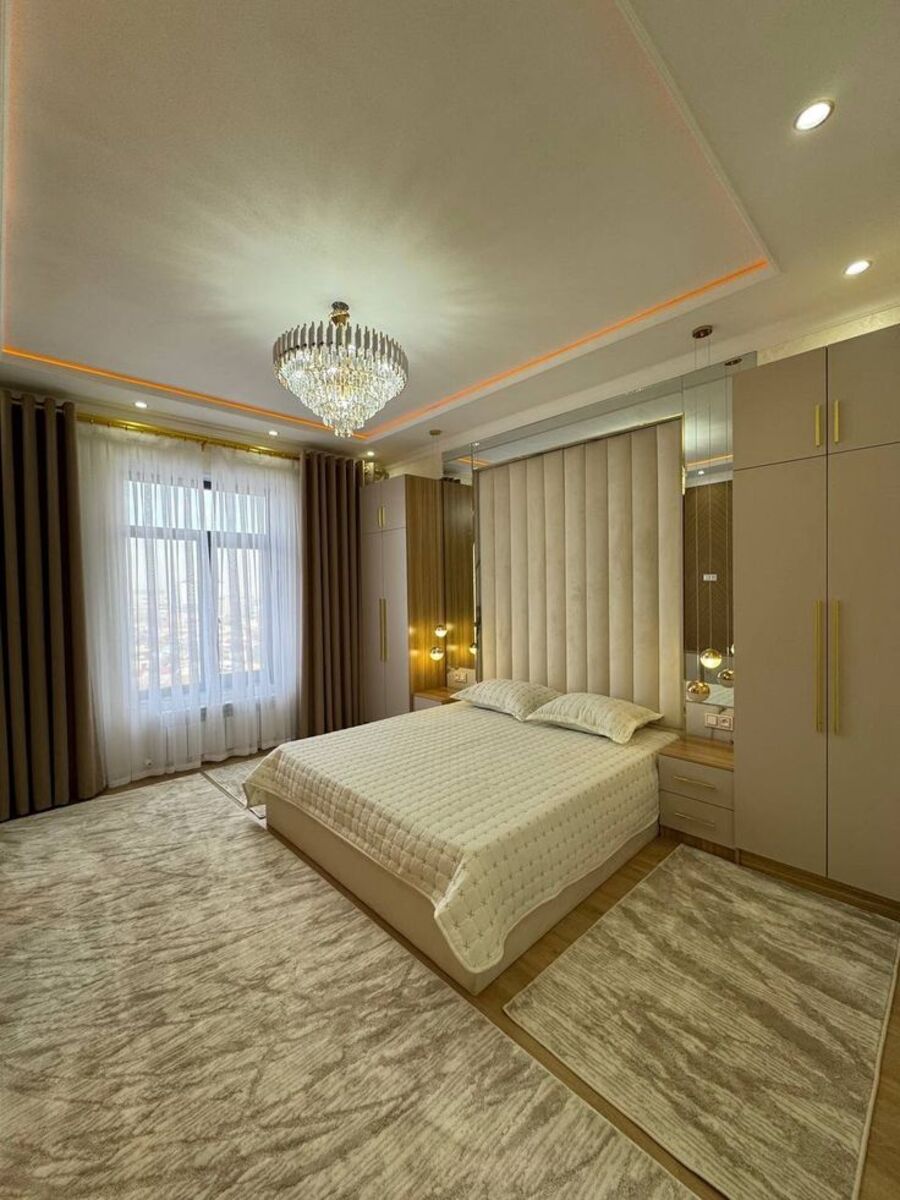 Satılır 4 otaqlı yeni tikili 180 m² — Mənzil, Bakı (3)