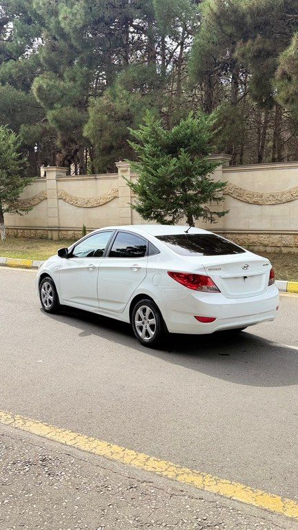 Hyundai Accent, 1.4 L, 2013 il, 150 000 km — Avtomobillər, Bakı (4)