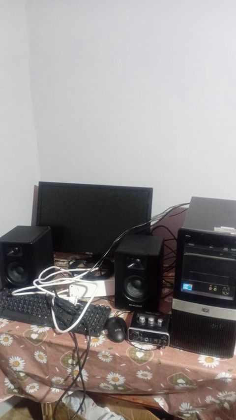 Behringer U-Phoria UMC22 USB Audio İnterfeysi - 2 giriş / 2 çıxışlı — Şəmkir