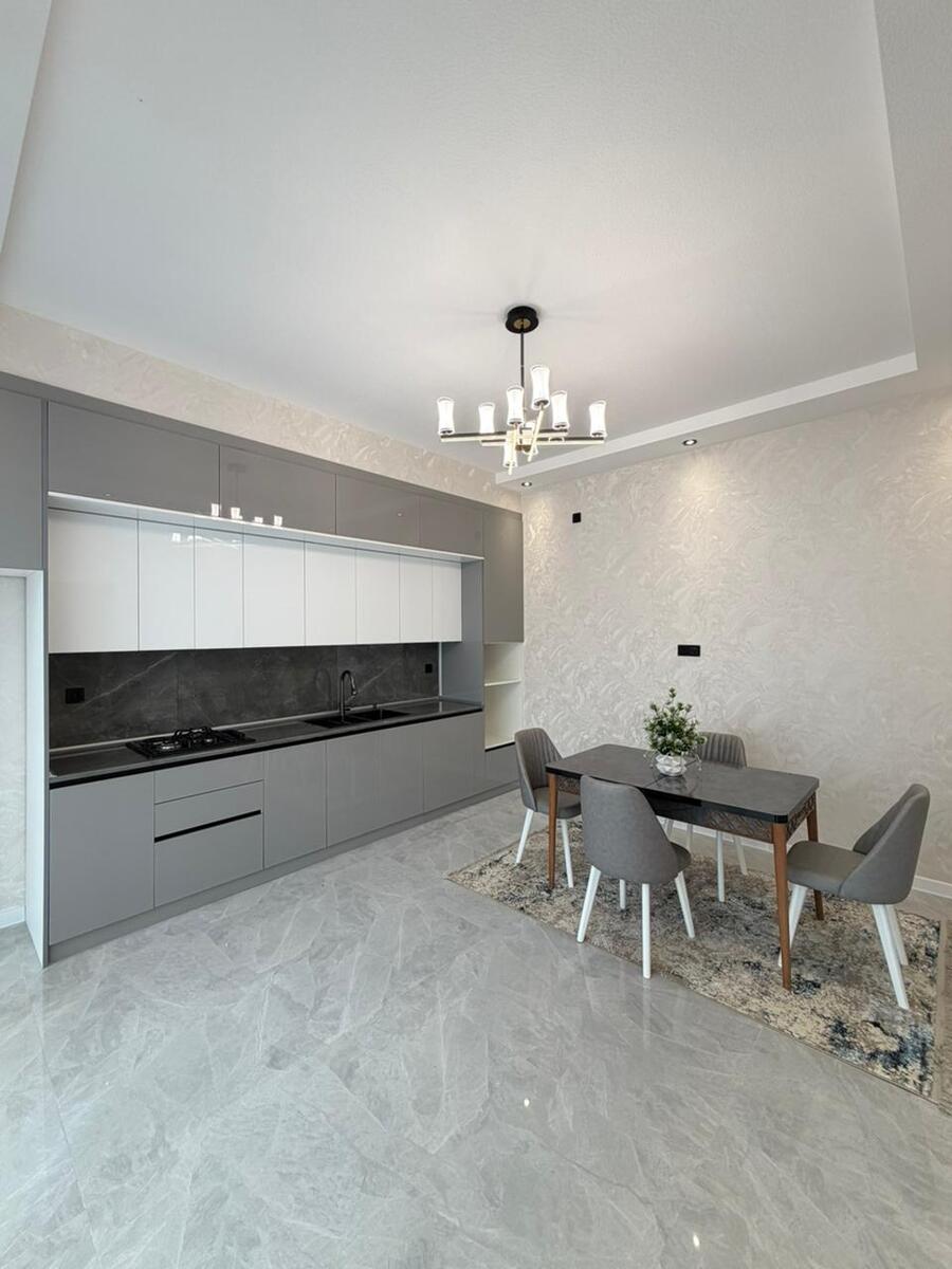 Satılır 4 otaqlı həyət evi/bağ evi 180 m² — Ev, villa, Bakı (12)
