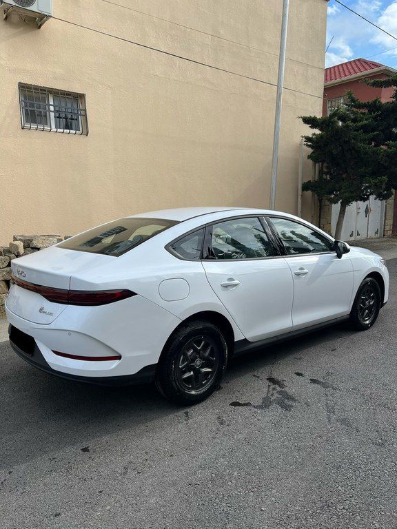 BYD Qin Plus, 1.5 L, 18.32 kWh, 2025 il, 1 045 km — Avtomobillər, Bakı (4)