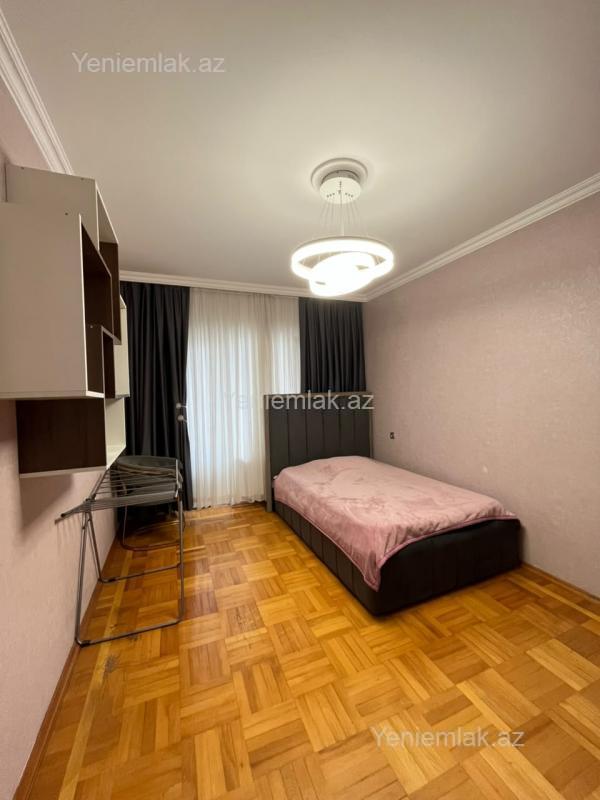 Satılır 4 otaqlı Bina evi menzil (Köhnə tikili), 110 m², Binəqədi rayonu — Mənzil, Bakı (9)