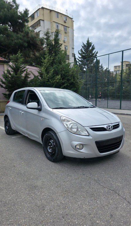 Hyundai i20, 1.4 L, 2010 il, 360 000 km — Avtomobillər, Bakı (3)