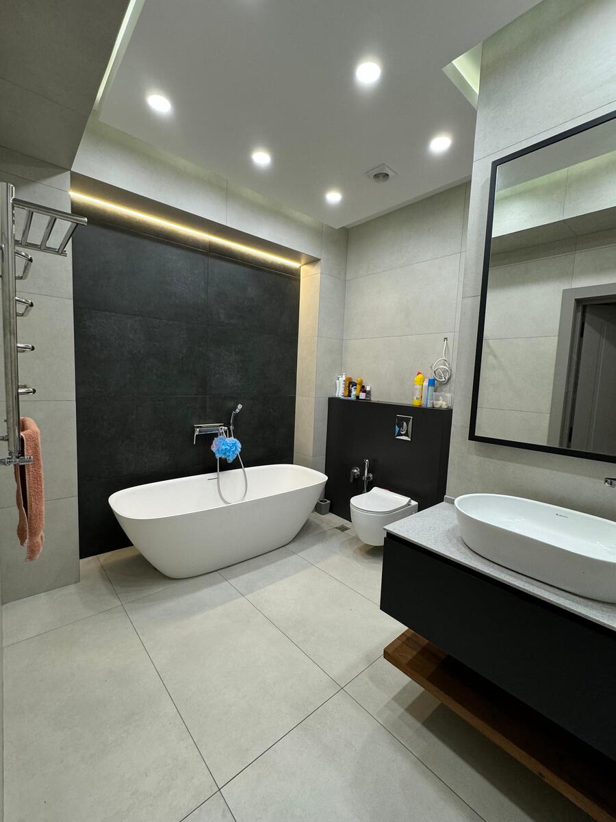 Satılır 4 otaqlı yeni tikili 180 m² — Mənzil, Bakı (12)