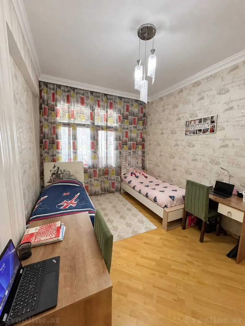 Satılır 3 otaqlı Mənzil Yeni tikili 130 m² Bakı, Yasamal r., İnşaatçılar m — Mənzil, Bakı (7)