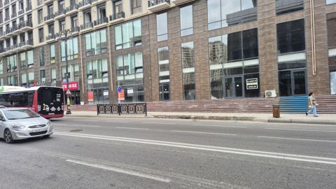Satılır 3 otaqlı yeni tikili 138 m² — Bakı