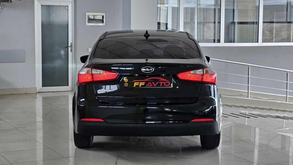 Kia Forte, 1.8 L, 2013 il, 292 901 km 77-FY-585 — Avtomobillər, Bakı (2)