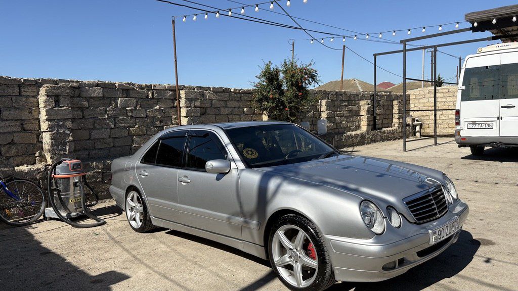 Mercedes E 220, 2.2 L, 2001 il, 310 000 km 90-ZU-575 — Avtomobillər, Bakı (6)