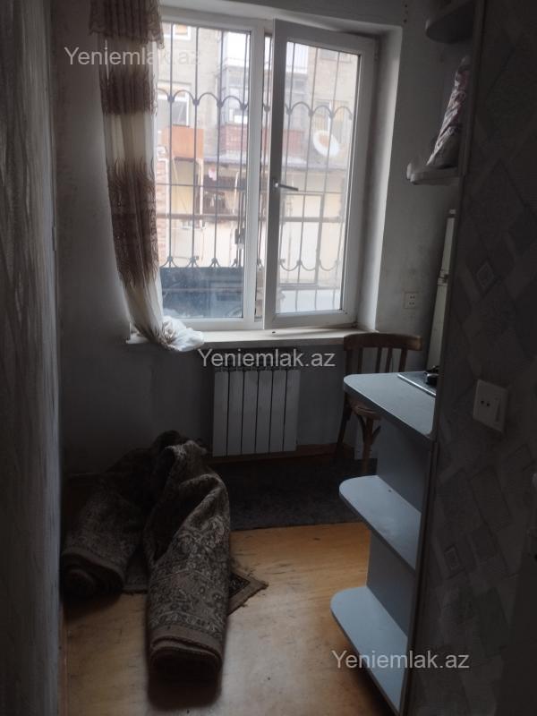 Satılır 1 otaqlı Bina evi menzil (Köhnə tikili), 50 m², Suraxanı rayonu — Mənzil, Bakı (3)