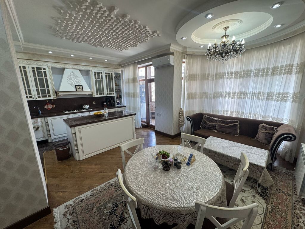 Satılır 4 otaqlı yeni tikili 225 m² — Mənzil, Bakı (3)
